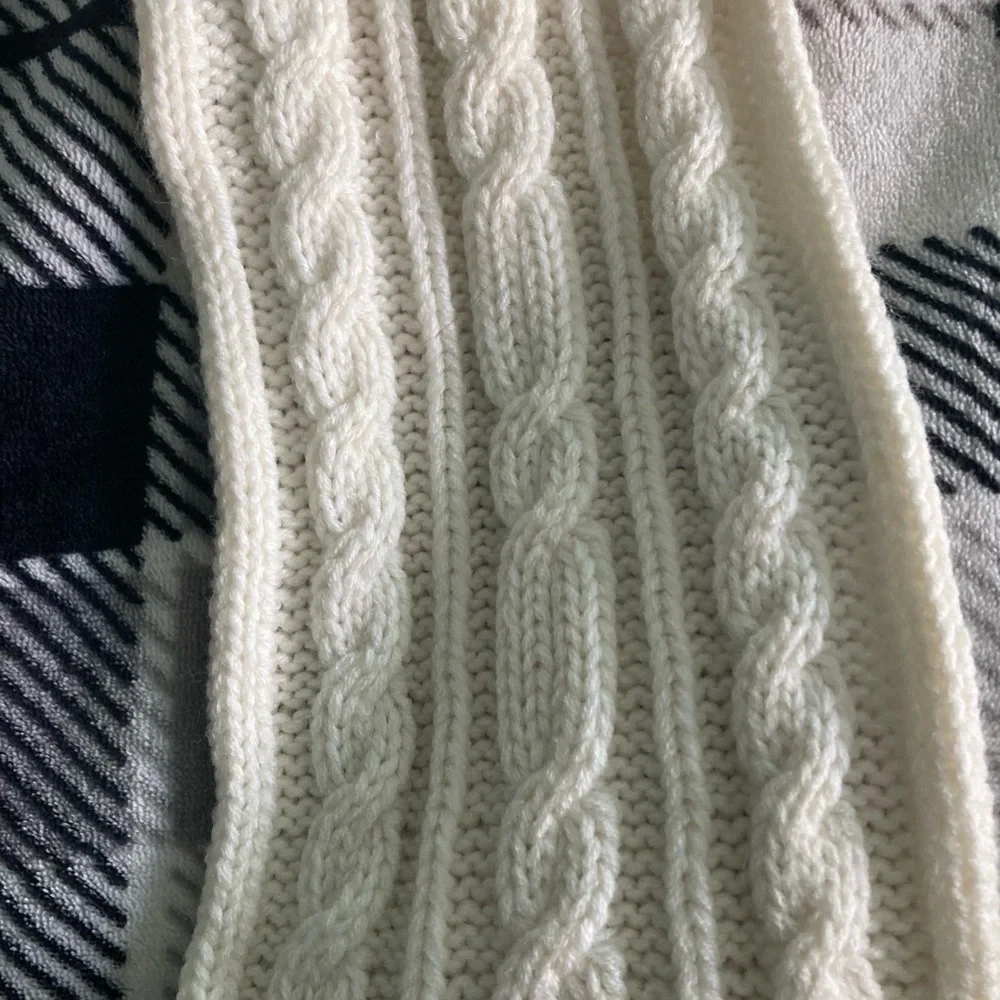 NWOT VINTAGE DISNEY SCARF🧣 - Picture 7 of 9